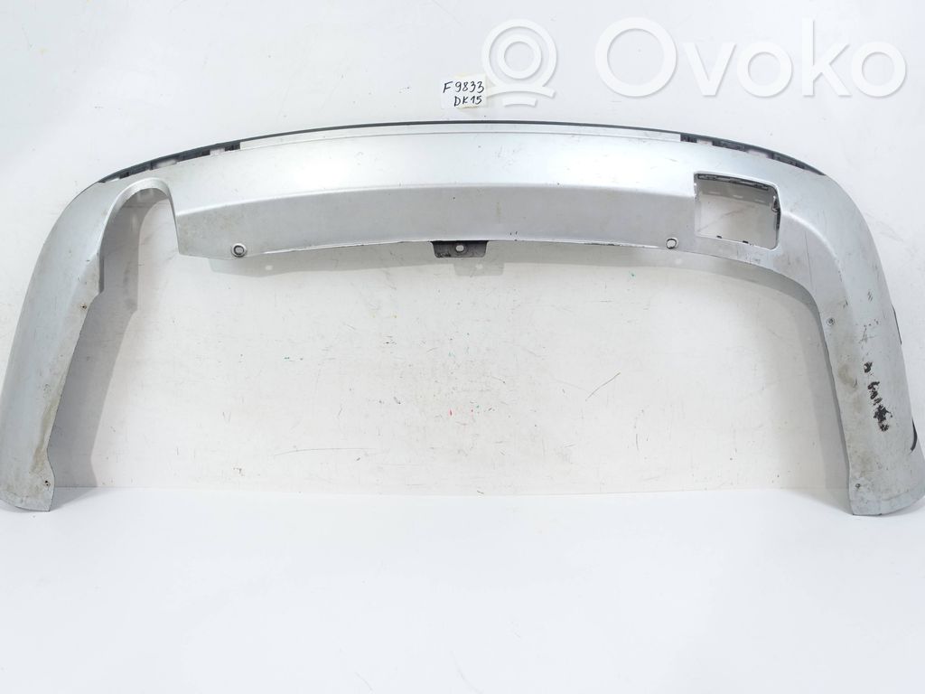 Volkswagen Golf VI Moldura inferior del parachoques trasero 