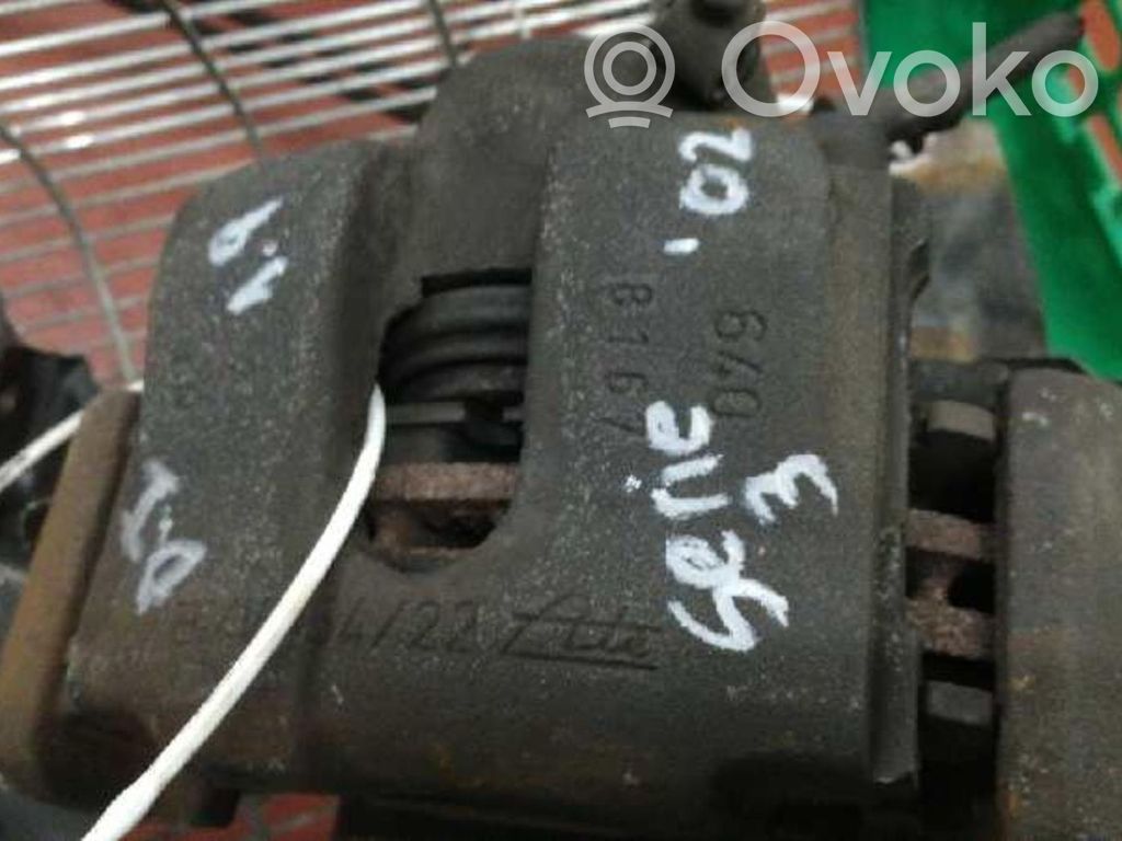 Bremsscheiben und Bremssättel eingestellt   BMW5422
