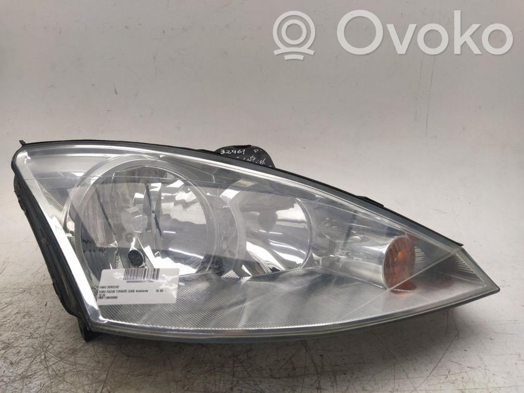 Ford Focus Lampa przednia
