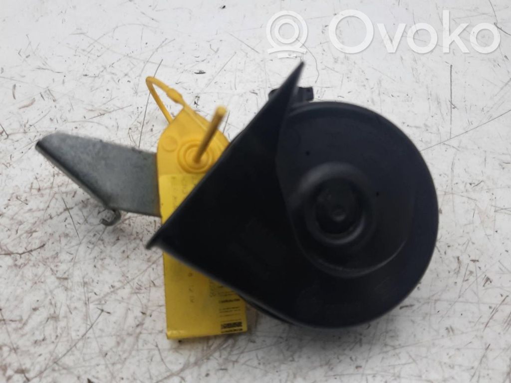 Horn buzzer relay   A046522002408