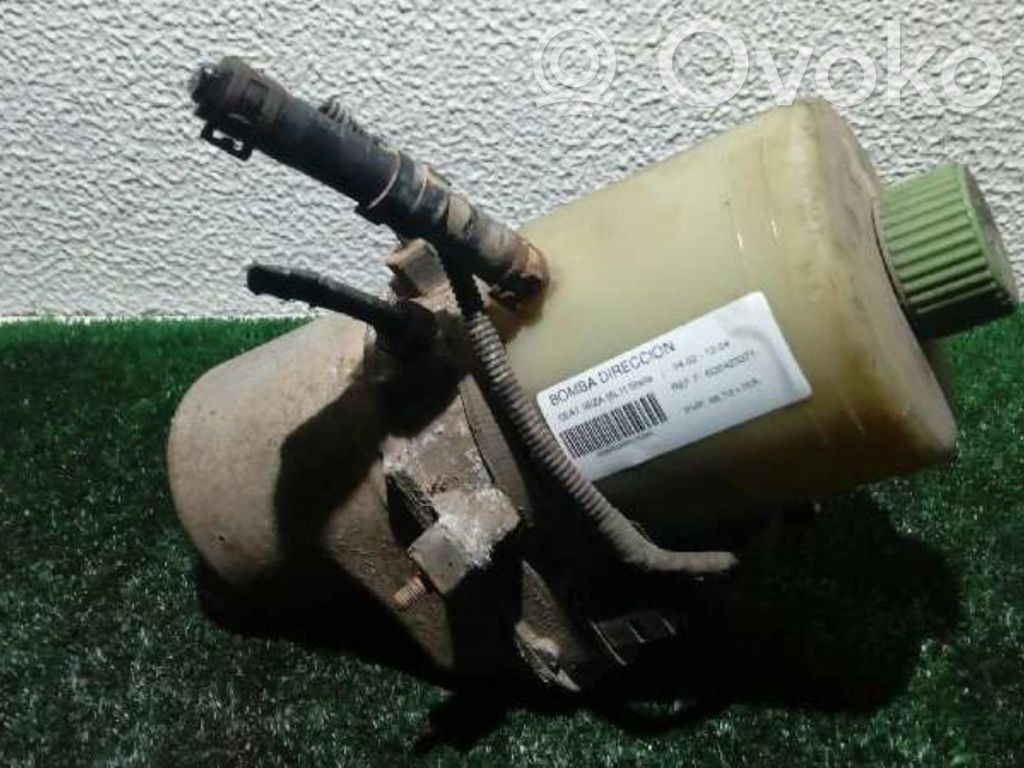 Ohjaustehostimen pumppu   6Q0423371