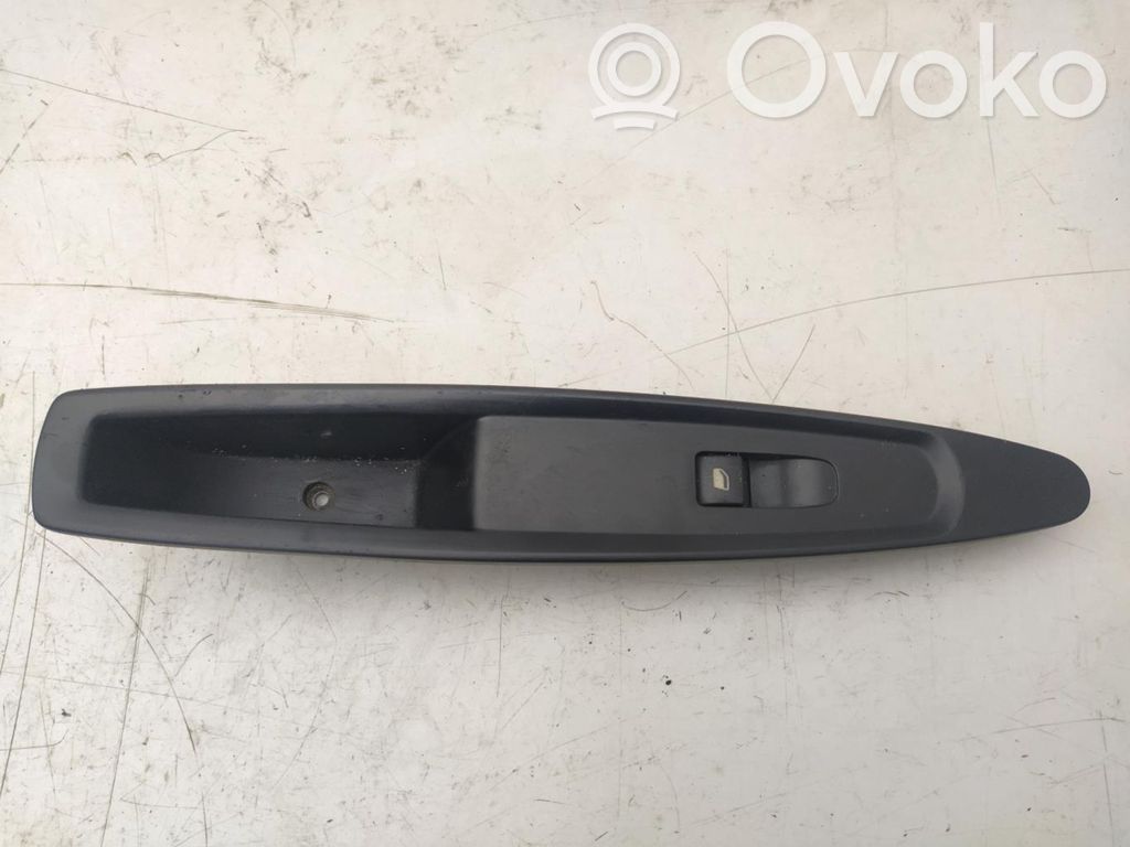 Electric window control switch   9661465677