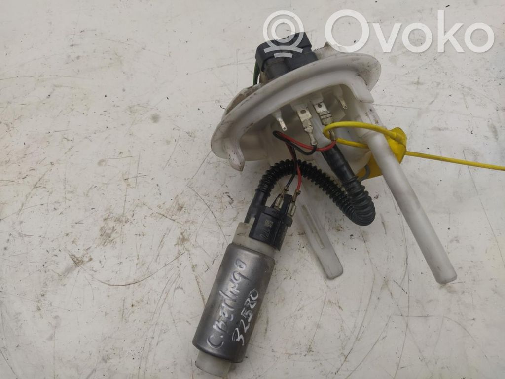 Bomba interna de combustible   5257916