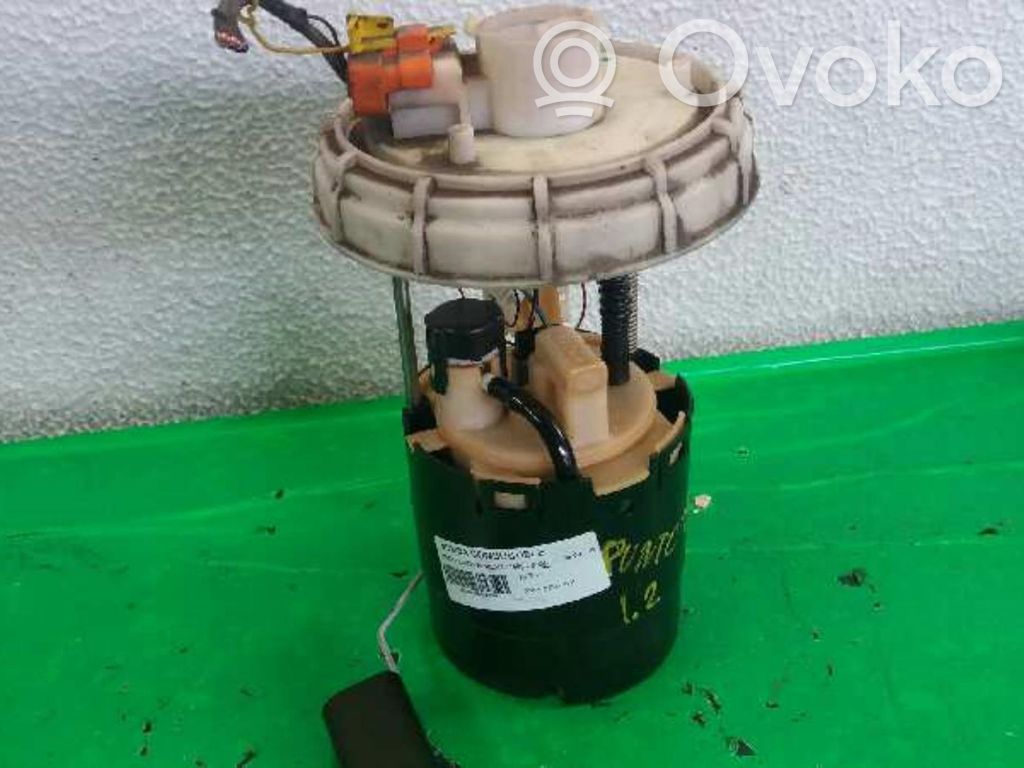 Bomba interna de combustible   46743677