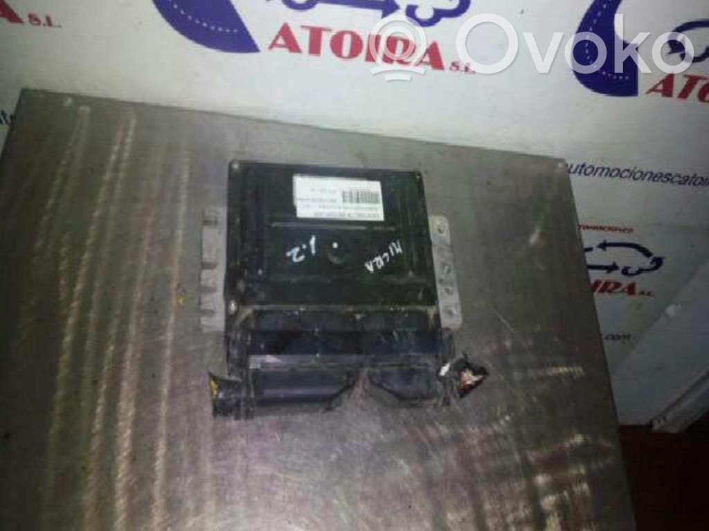 Engine control unit/module ECU   MEC32110K44426