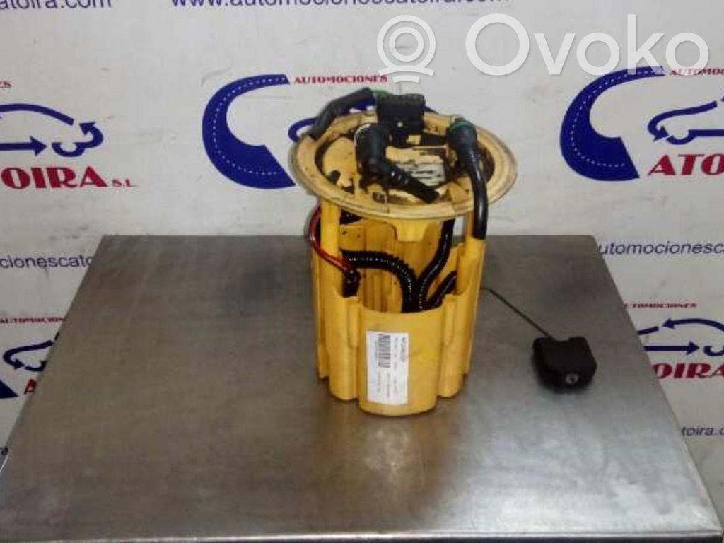 Pompe à carburant   9642124480