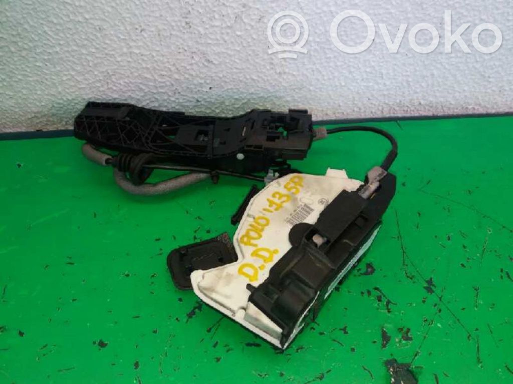 Volkswagen Polo V 6R Zamek drzwi przednich 