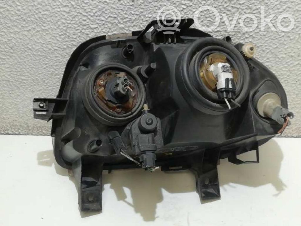 Headlight/headlamp   085511136L