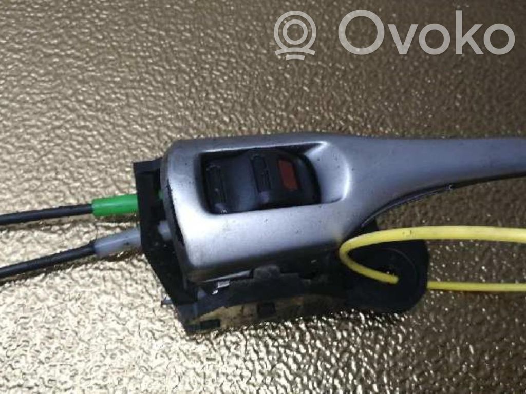 Manecilla interna puerta delantera   692060D271