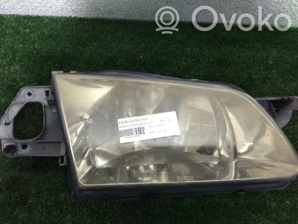 Mazda 323 F Lampa przednia 
