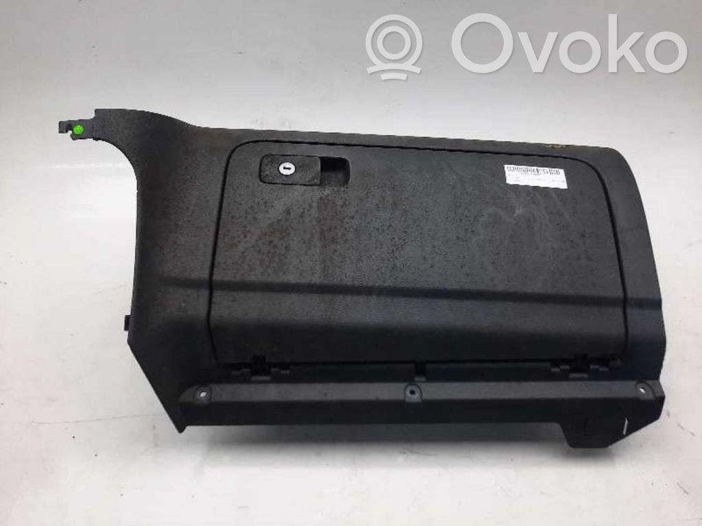Guantera   1K1857097