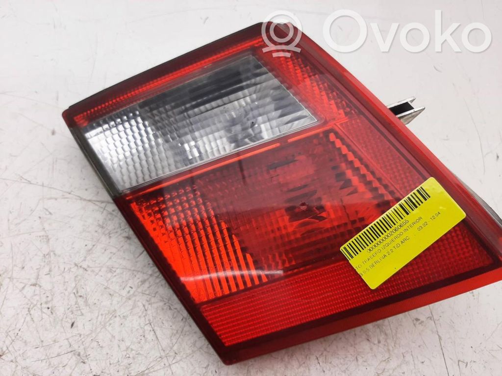 Rear/tail lights   ULO3316L