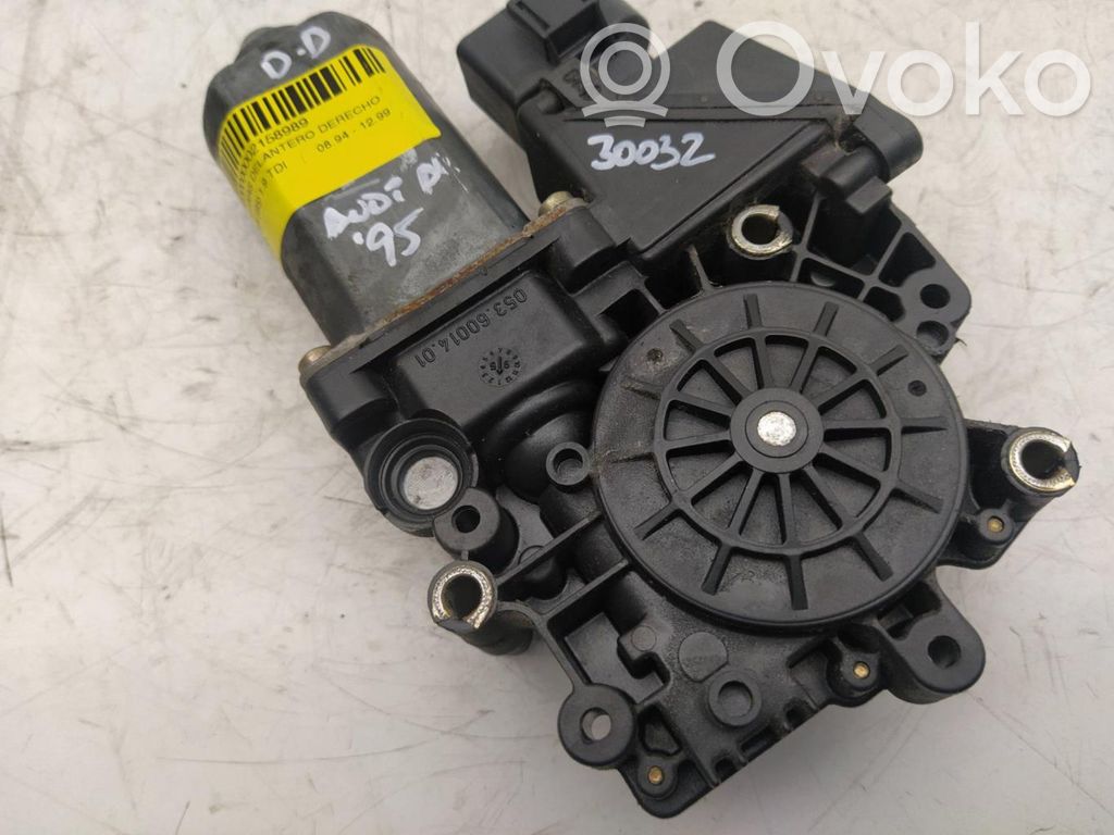 Audi A4 S4 B5 8D Silnik szyby / okna karoseryjnego 