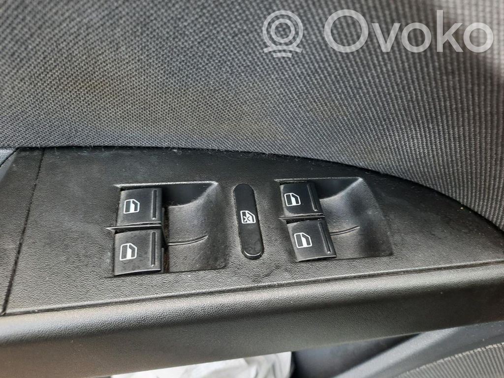 Seat Leon (1P) Interruttore di controllo dell’alzacristalli elettrico