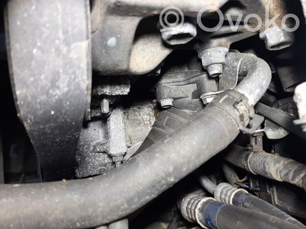 Toyota Avensis T220 Klimakompressor Pumpe