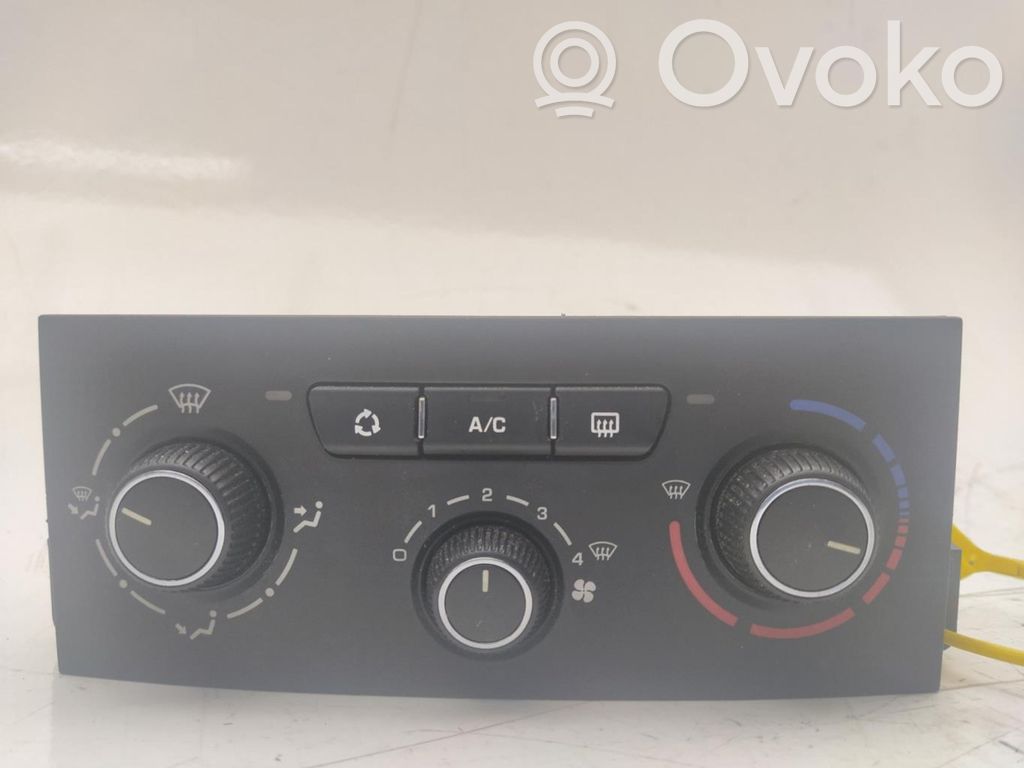 Panel klimatyzacji   N108225D