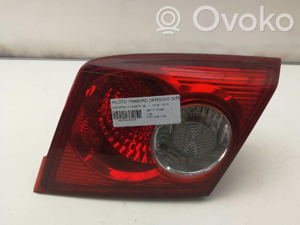 Luz trasera/de freno   7F18C