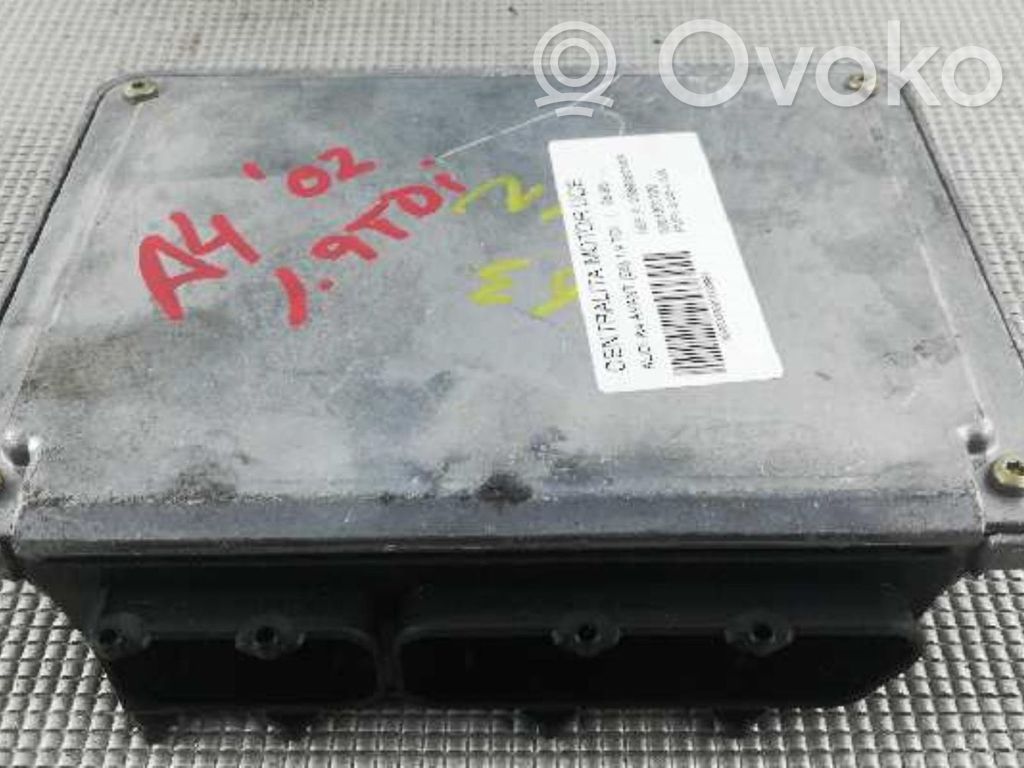 Audi A4 S4 B5 8D Unitate control motor/modul ECU 