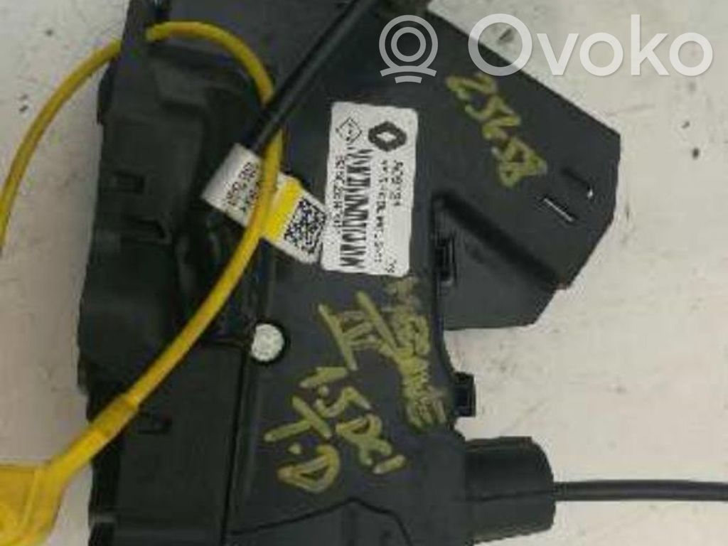 Cerradura de puerta trasera   825028903R