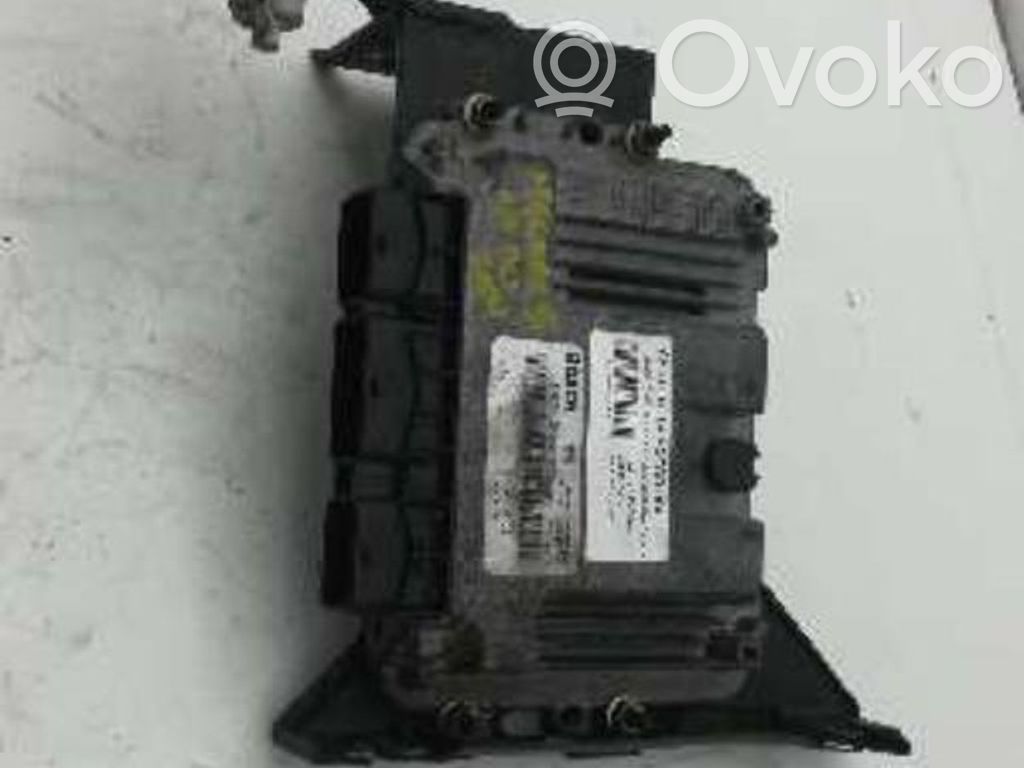 Centralina/modulo motore ECU   1039S02681