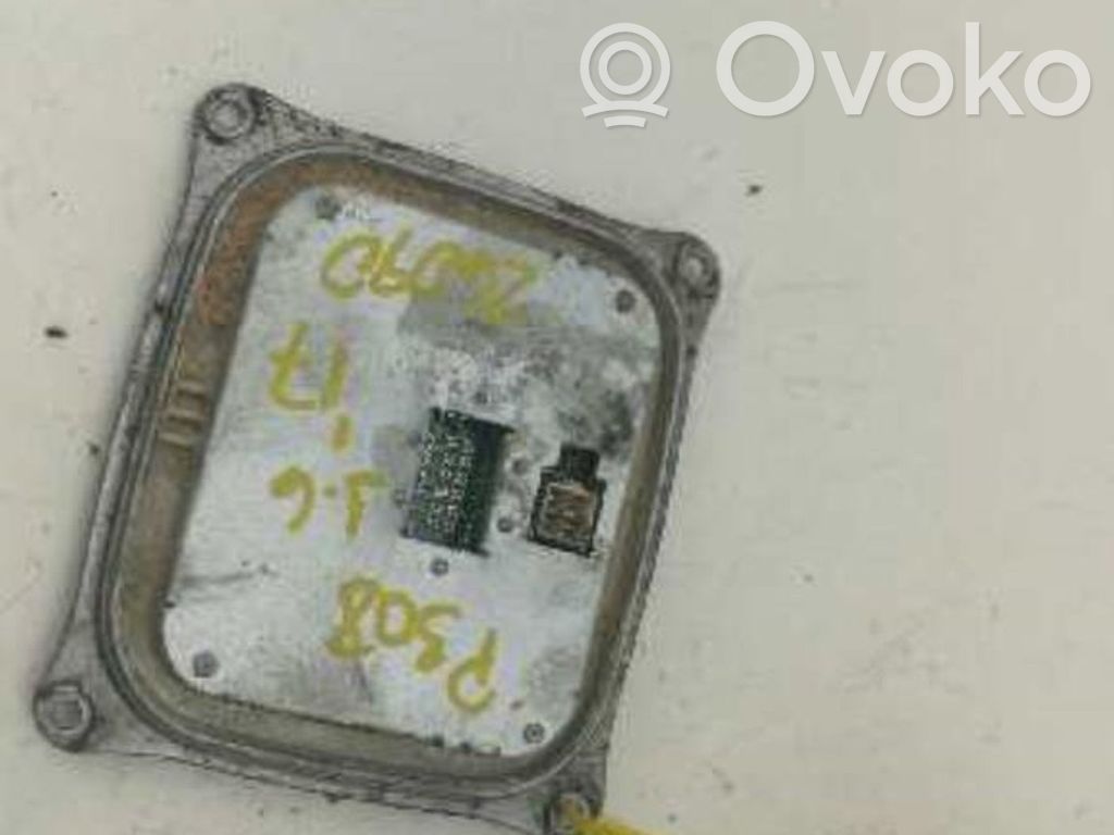 Unité de commande / module Xénon   130732940300