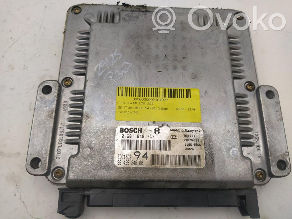 Engine control unit/module ECU   0281010747