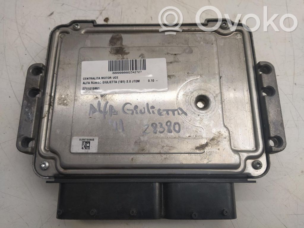 Unidad de control/módulo ECU del motor   0281015951
