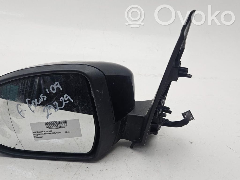 Front door electric wing mirror   212836367