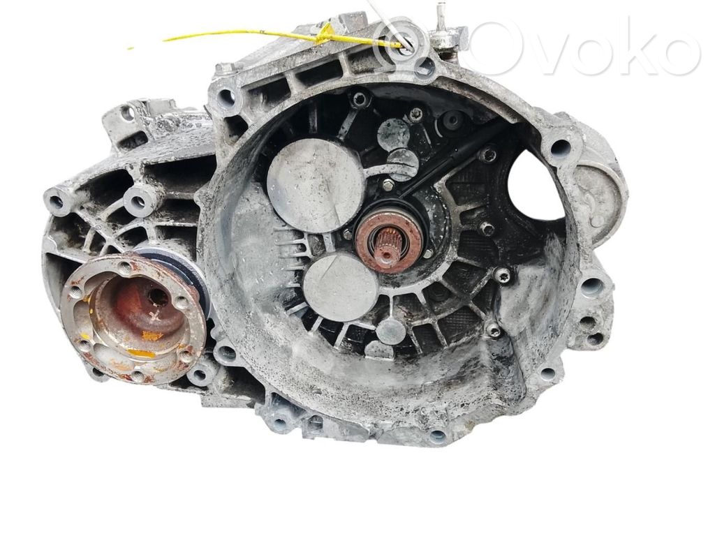 Volkswagen PASSAT Cutie viteze manuală cu 5 trepte