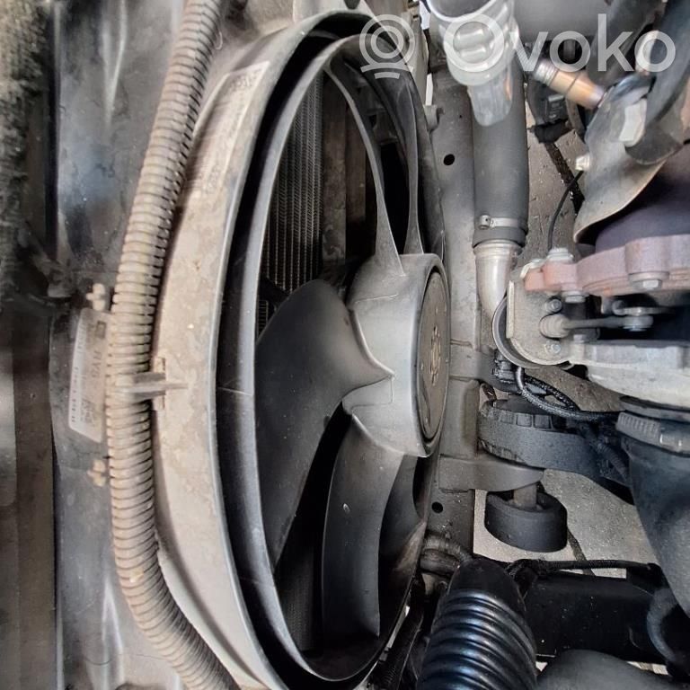 Opel Astra J Răcitor furgonete 