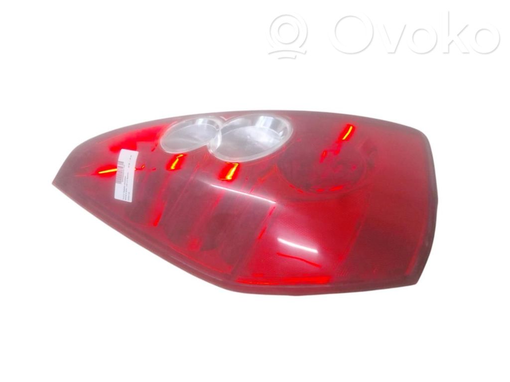 Luz trasera/de freno   C23551160