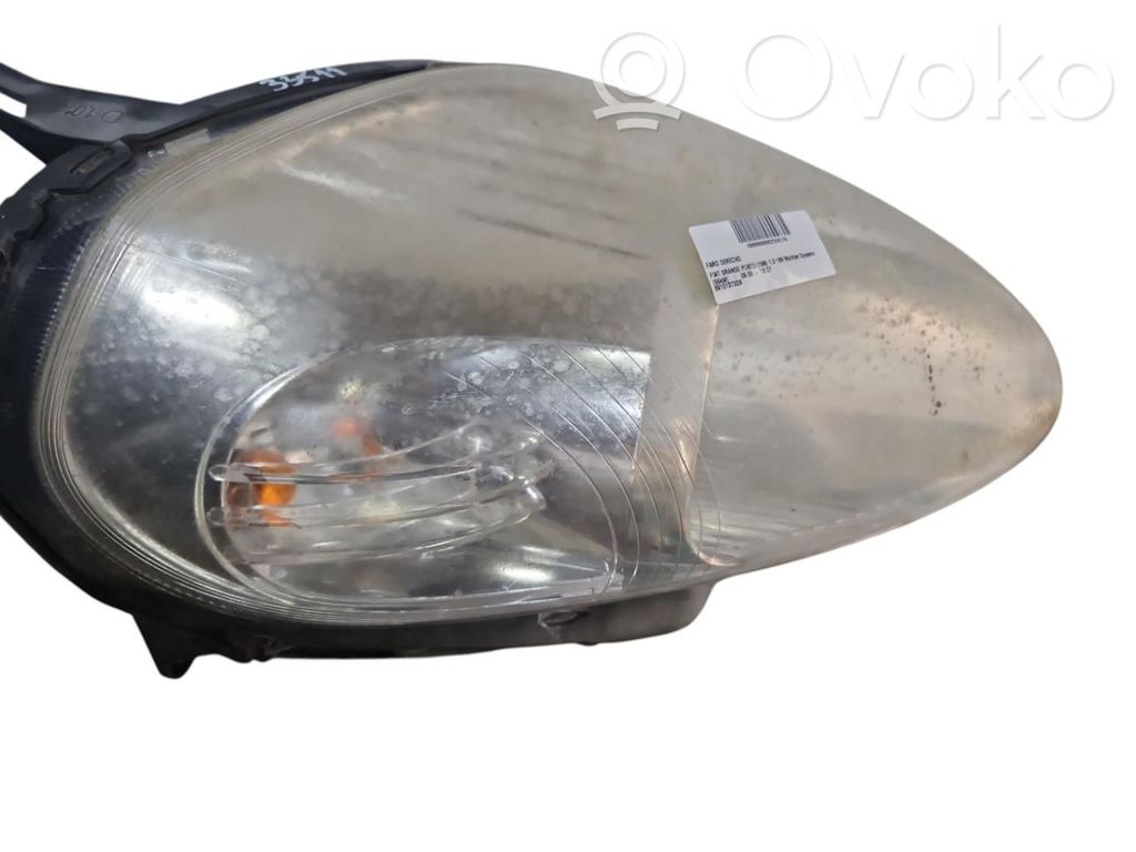 Fiat Punto (199) Faro/fanale 