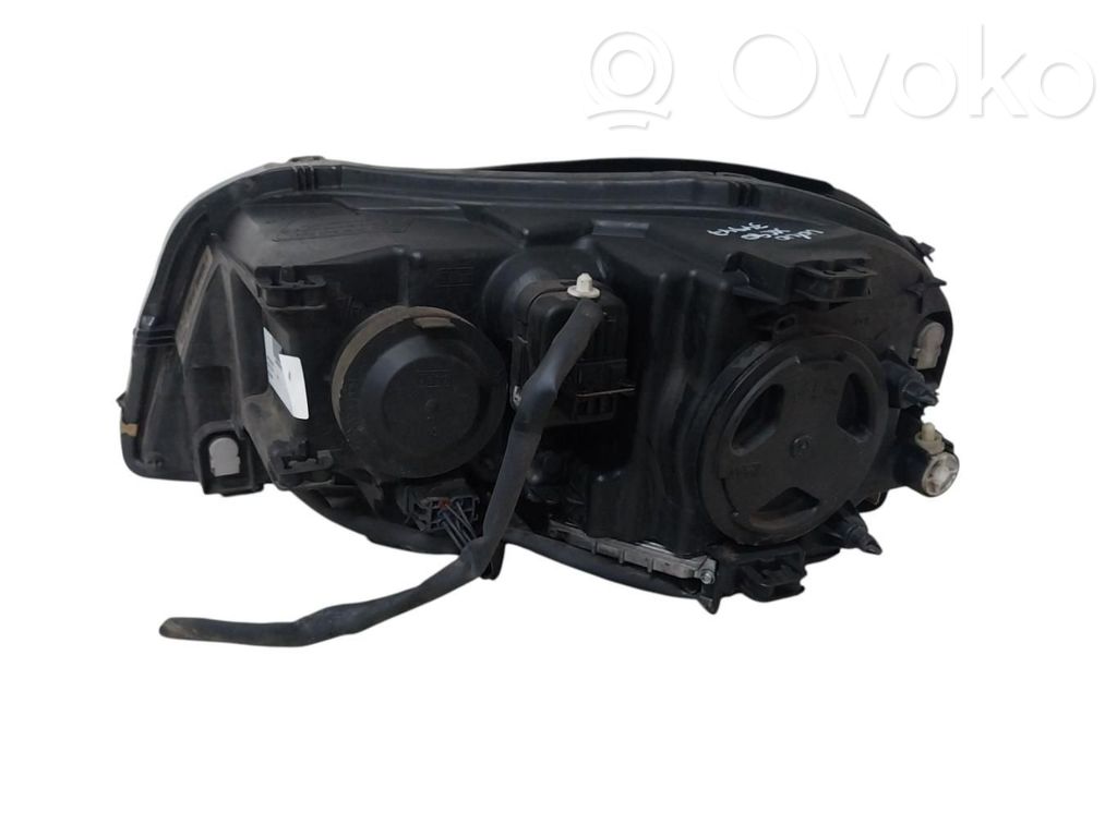 Scheinwerfer   30764398