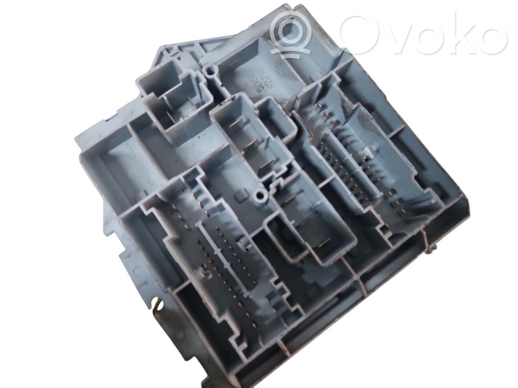 Module de fusibles   50504455