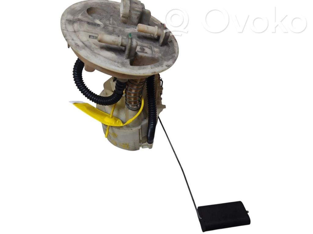 Renault Megane II Pompe à carburant
