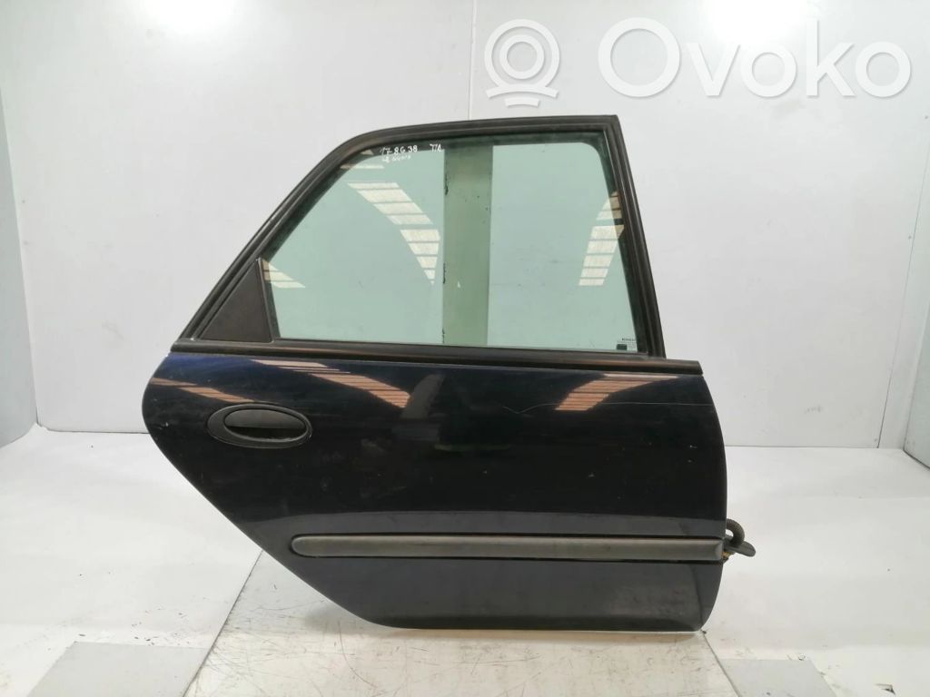 Puerta trasera   7751468113