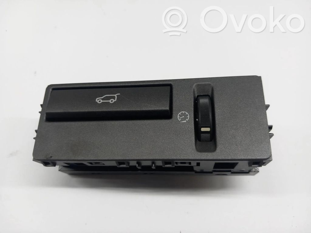 Interruptor de control multifunción   LR025943
