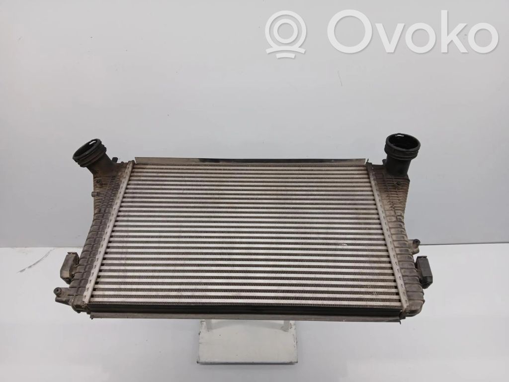 Volkswagen Touran I Radiatore intercooler