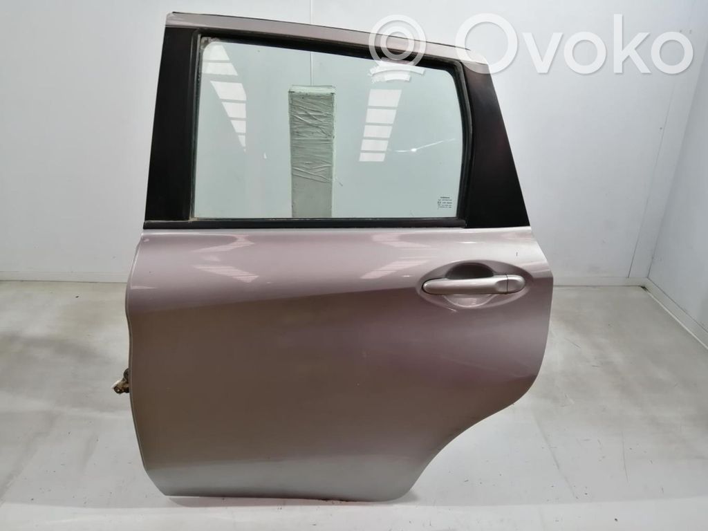 Nissan Note (E12) Galinės durys 