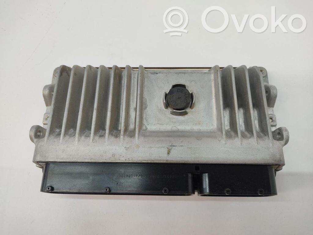 Unidad de control/módulo ECU del motor   8966602750