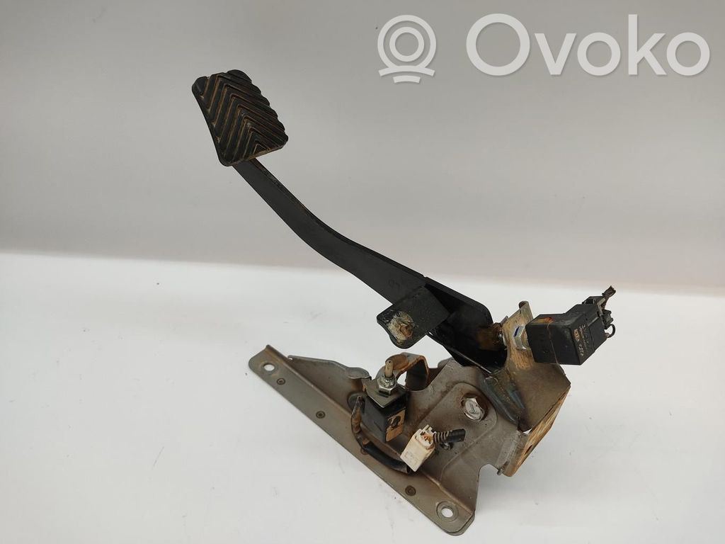 KIA Rio Pedal de embrague 