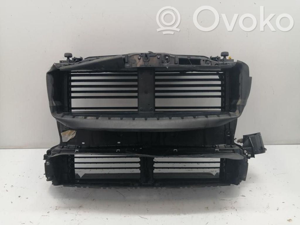Panel lateral delantero   2626277