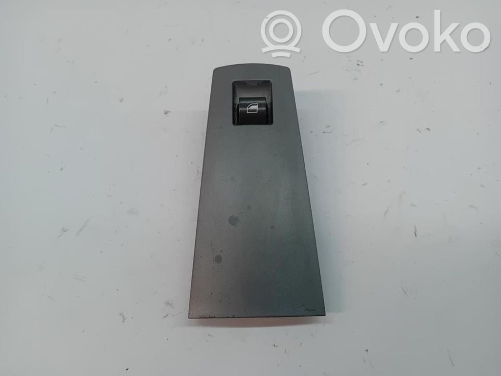 Interruptor del elevalunas eléctrico   61318379597