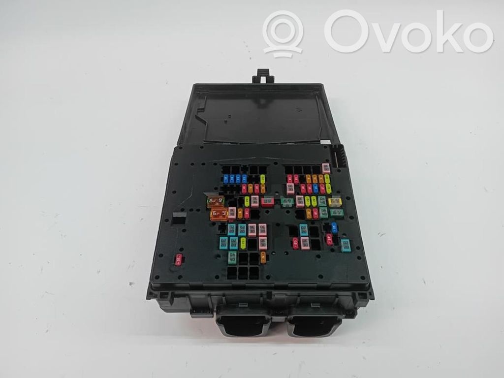 Ford Kuga II Module de fusibles 