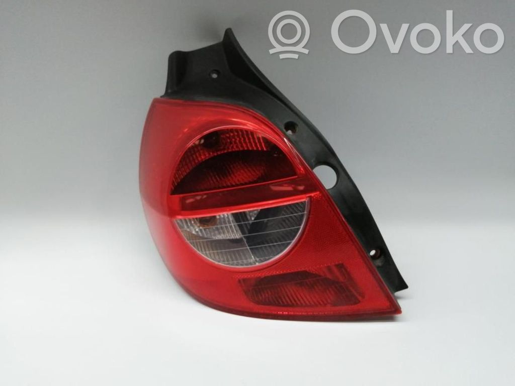 Takavalot   8200459962
