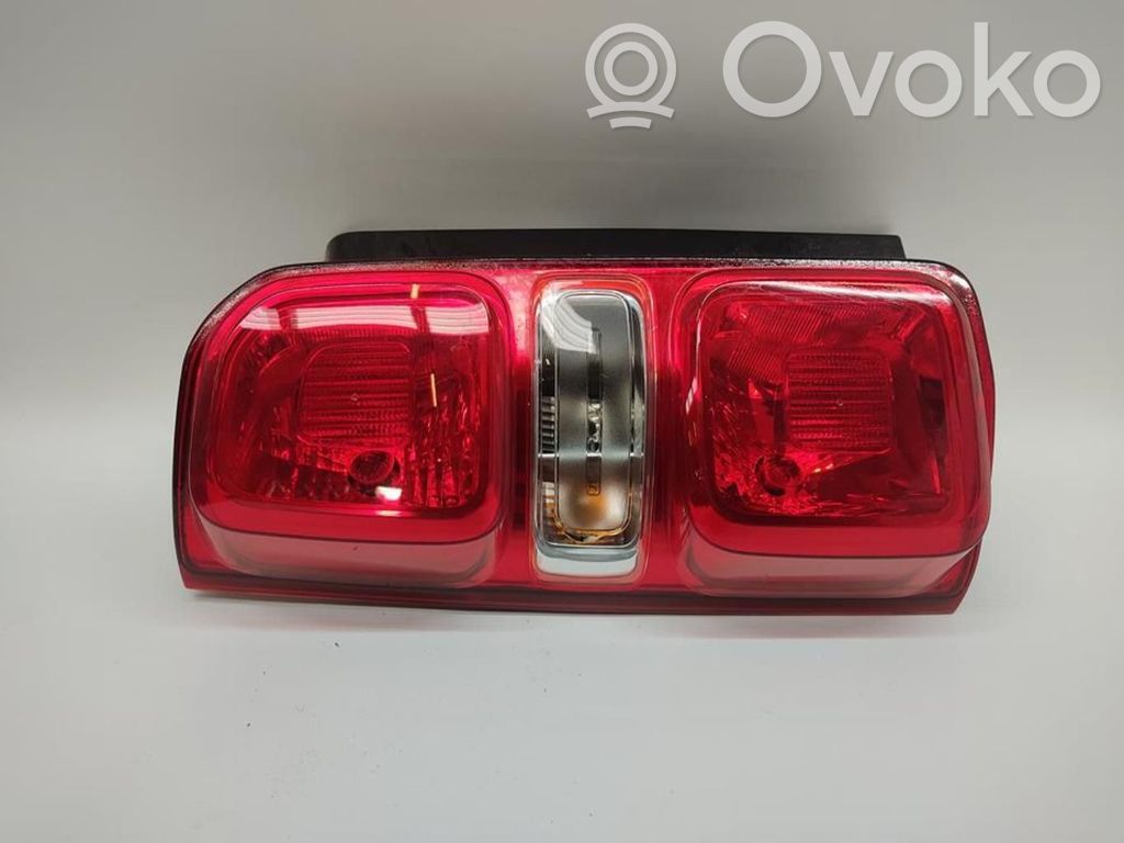 Luz trasera/de freno   9808243180
