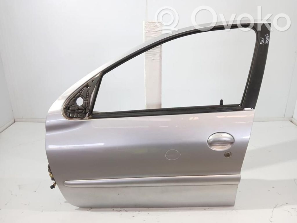 Peugeot 206+ Drzwi przednie 