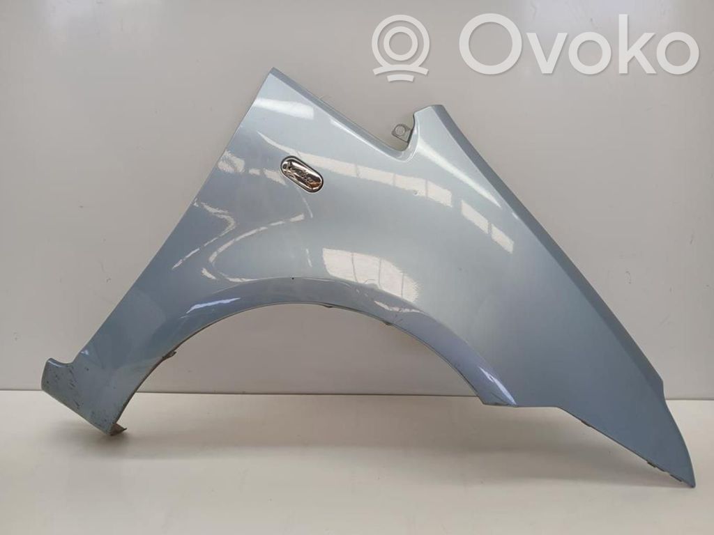 Ford Focus C-MAX Nadkole przednie 