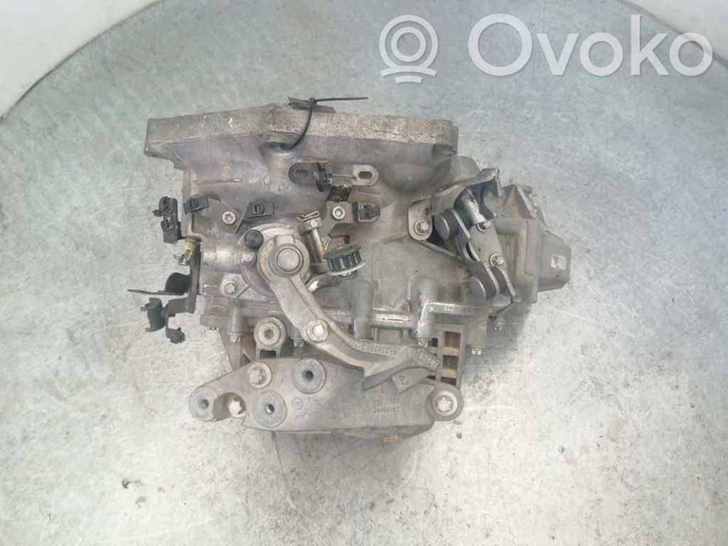 Opel Astra H Scatola del cambio manuale a 5 velocità 