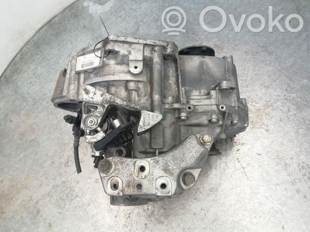 Volkswagen Golf V Cutie viteze manuală cu 5 trepte